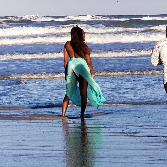 Sexy Womens Brazilian Bikini lace swimsuit - Picture 4 of 4